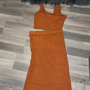 Two piece skirt set